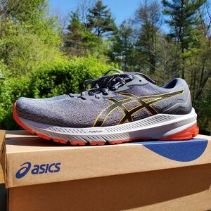 Mens Asics GT-1000 11 Running Sneakers (Brand New, never worn!)